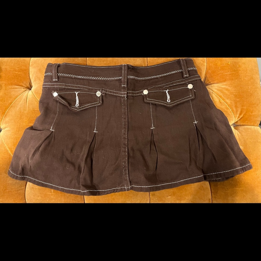 90’s Denim Brown Skirt - Picture 2 of 4